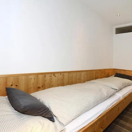 - Otr05106a-eya Apartament